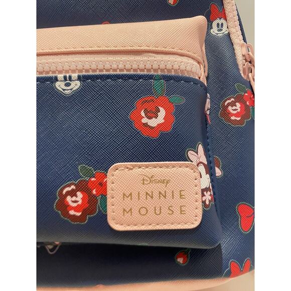 Bioworld Disney Minnie Mouse Character Mini Backpack - New With Tags Pink/Blue main image 4
